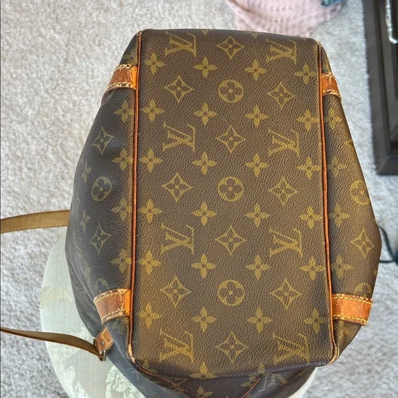Louis Vuitton Brown Monogram Sac Shopping tote - Picture 9 of 16